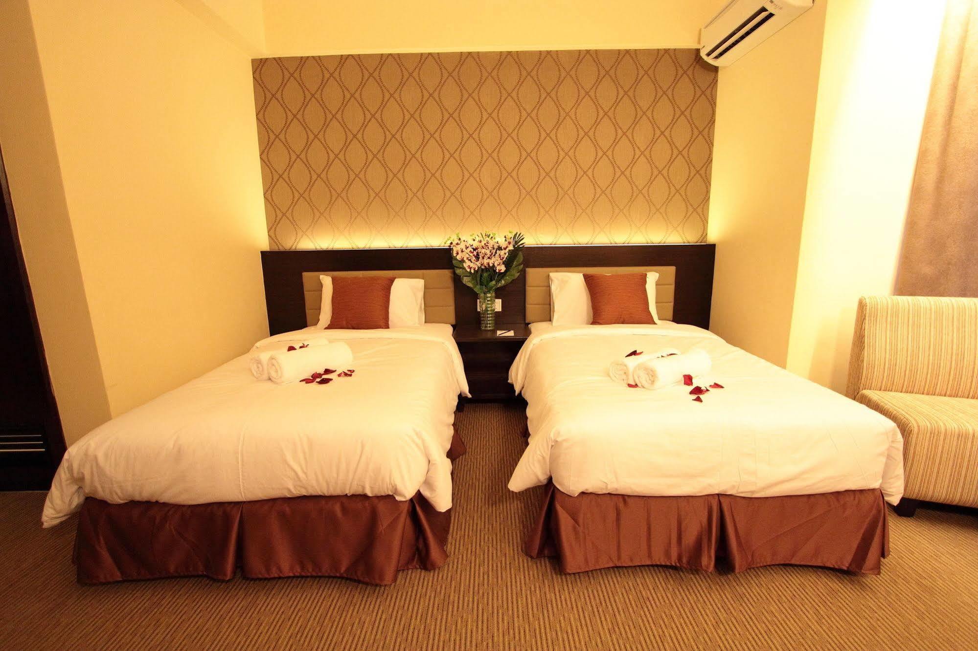 The Guest Hotel & Spa Porto Dickson Exterior foto